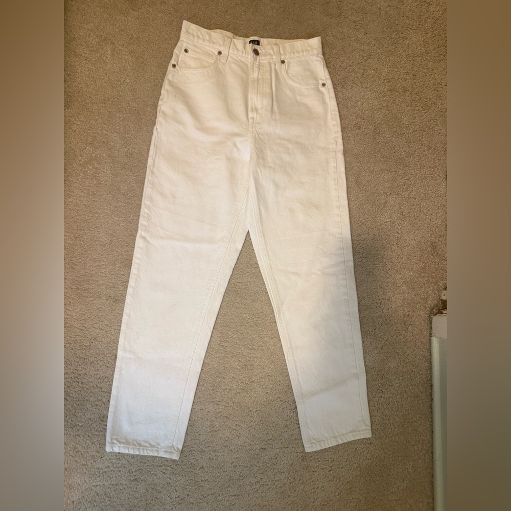 GAP Mom Jeans OFF WHITE Size 2